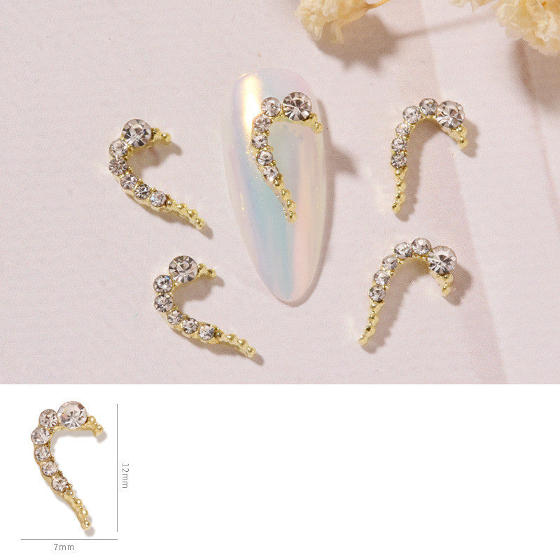 Love Heart Alloy Nail Art Jewelry – DIY Rhinestone Nail Decorations